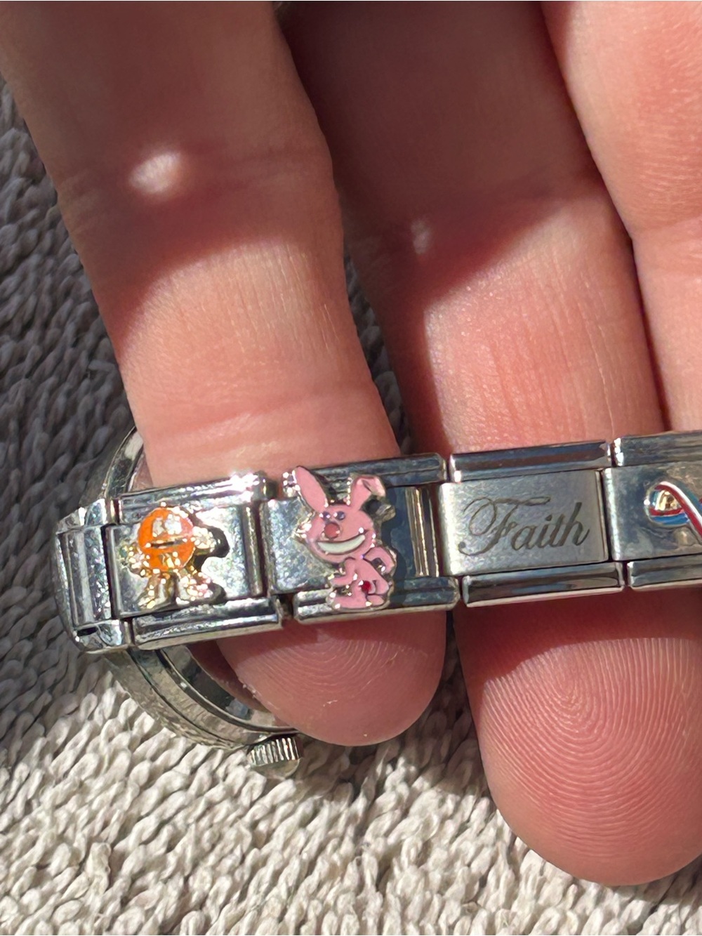 Vintage Silver-Tone Black Dial Quartz charm Bracelet Watch - Picture 9 of 10